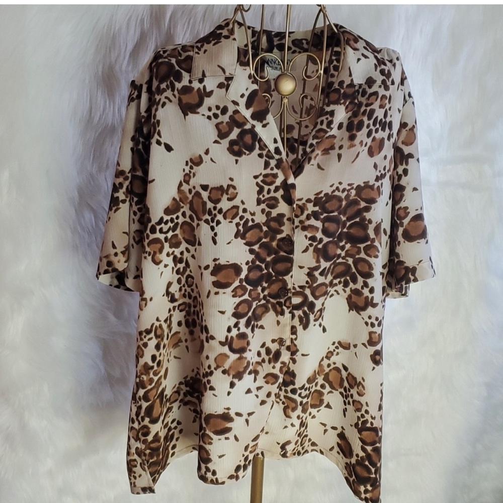 EUC Vintage Donn Kenny Animal Print Blouse